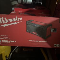 BRANDNEW M18 BLUETOOTH SPEAKER TOOL ONLY