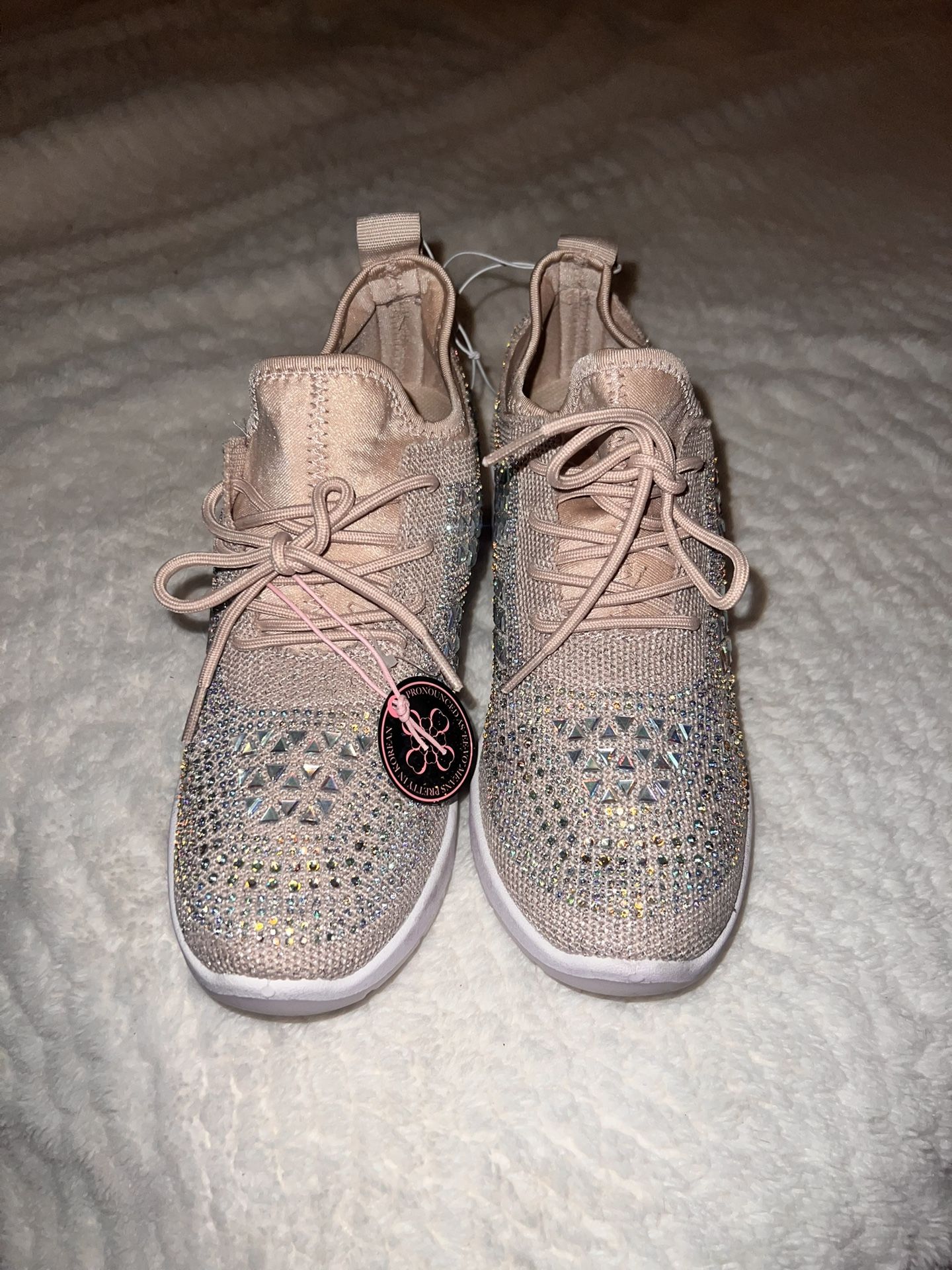 Sparkly Woman Shoes 