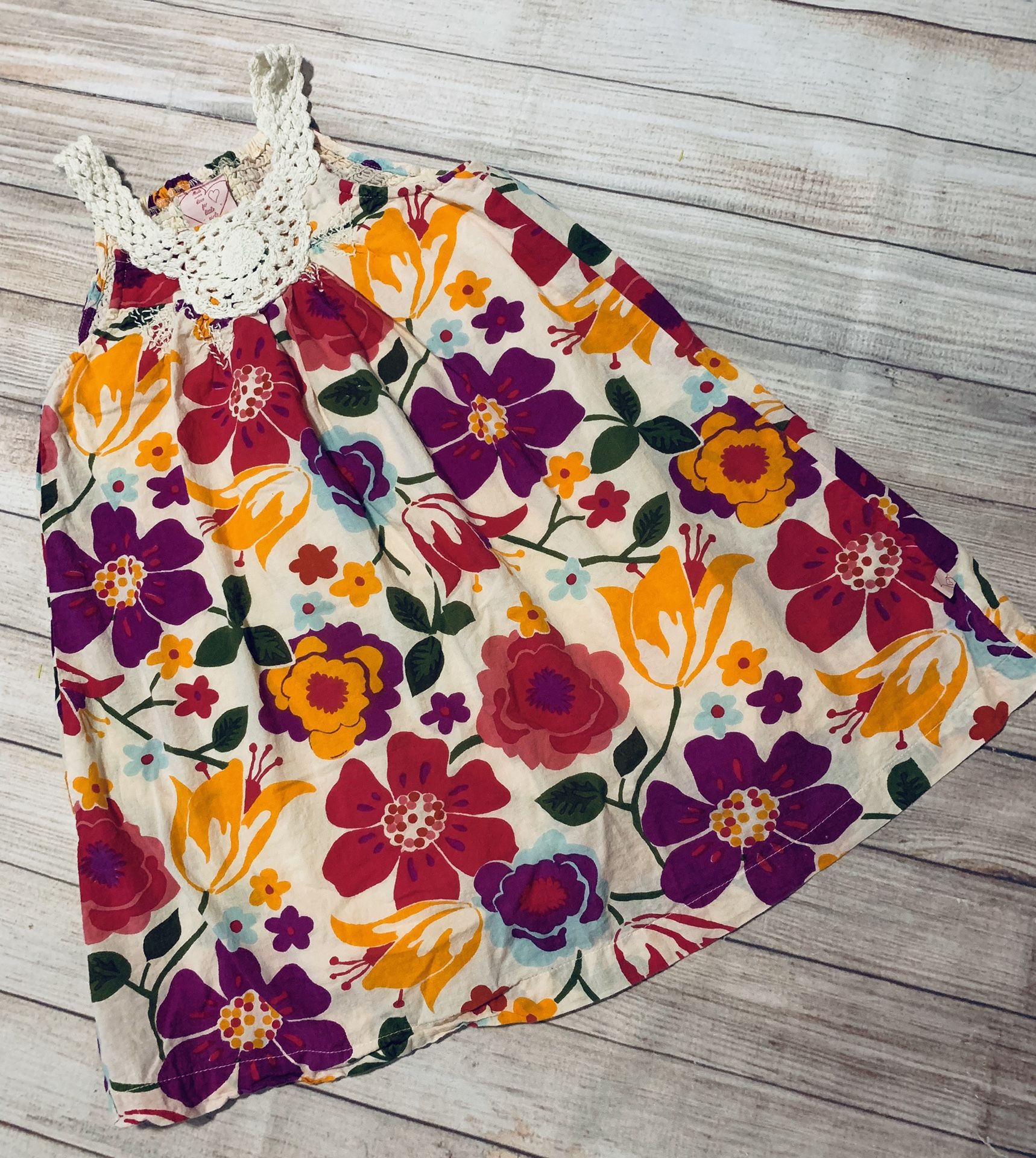 Beautiful Floral Crocheted Neck Dress - 5/6