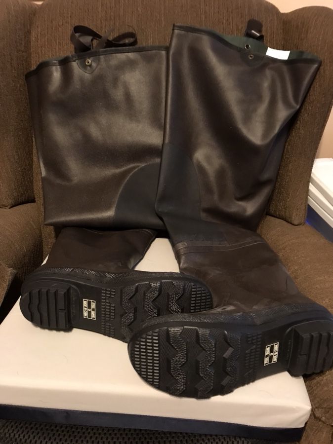 Rubber hip boots for Sale in Gulfport, MS - OfferUp