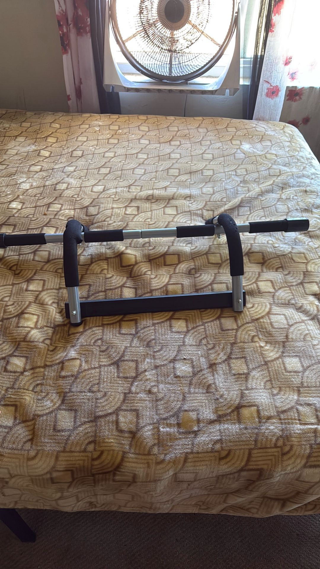 Pull Up Exercise Bar