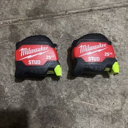 Milwaukee Tape Measure 25ft