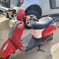Moped Gas Scooter 