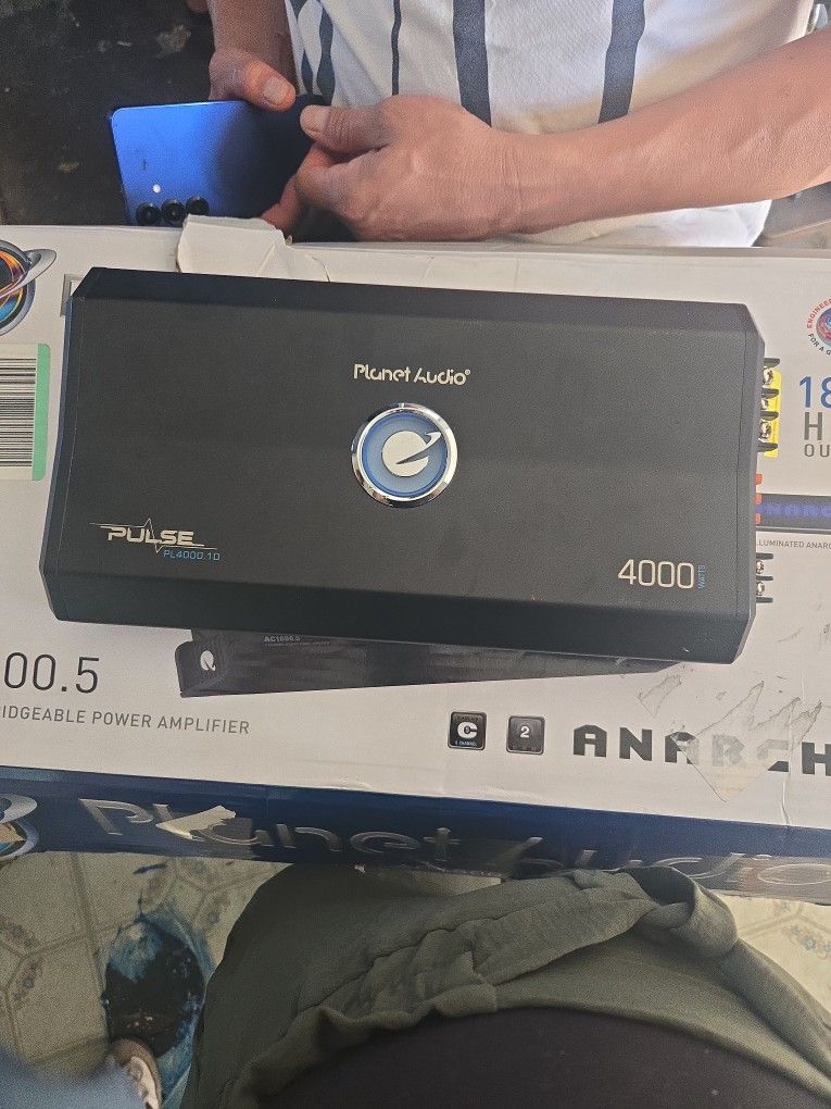 Planet Audio PL4000.1D Pulse Series Class D Monoblock Car Amplifier – 4000 High Output, 1 Ohm Stable, Low Level Inputs, Low Pass Crossover, MOSFET, Ho