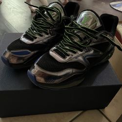 Louis Vuitton Sneakers