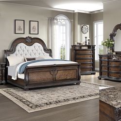 Queen Frame. Dresser. Mirror. One Night Stand. 