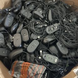 Wireless And Wired Mouse Mostly Dell Brand For Call Center