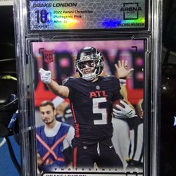 Drake London 2022 Panini Chronicles Photogenic Pink Atena Gem Mint 10