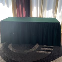 6ft Tablecloth For Sale