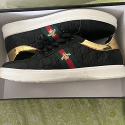 Gucci Shoes. 