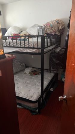 Bunk bed