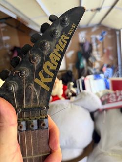 Vintage Kramer 300st guitar