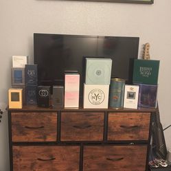 SELLING COLONGES HMU