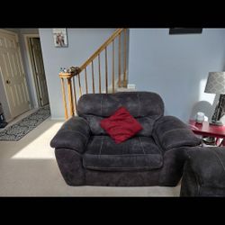 Sofa/Couch/Tables/lamp Set