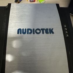 Audiotek 2 Channel 500 Watt Amplifier