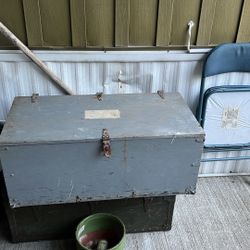  Trunk Used For Tack  Years ‘70  Onto 95’ 