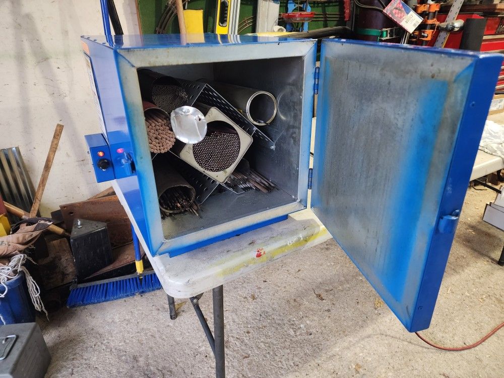 Keen Welding Rod Oven With Rods