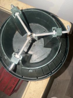 Christmas tree stand