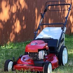 Toro Recycler Self Propelled Lawn Mower!