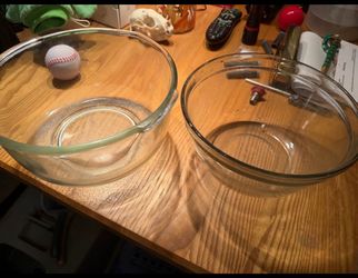 Glass Mixing Bowls Set of 2