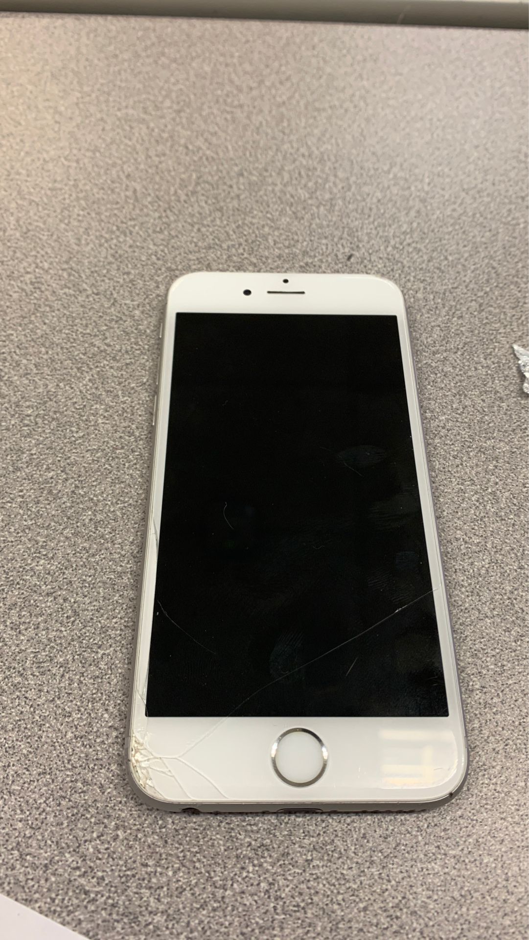 iPhone 6s Unlocked 64GB. Asking best offer