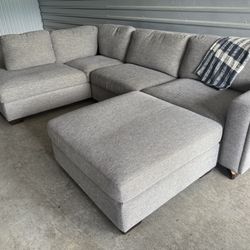 Beautiful Grey Fabric Couch In Great Condition