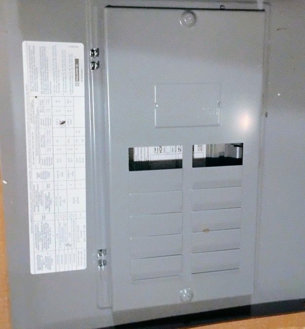 Home Line Indoor Load Center With Cover New Breaker Box!