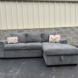 Thomasville Sleeper Sofa ( Delivery Available) 
