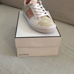 Guess Women’s Loven Lace-up Sneakers