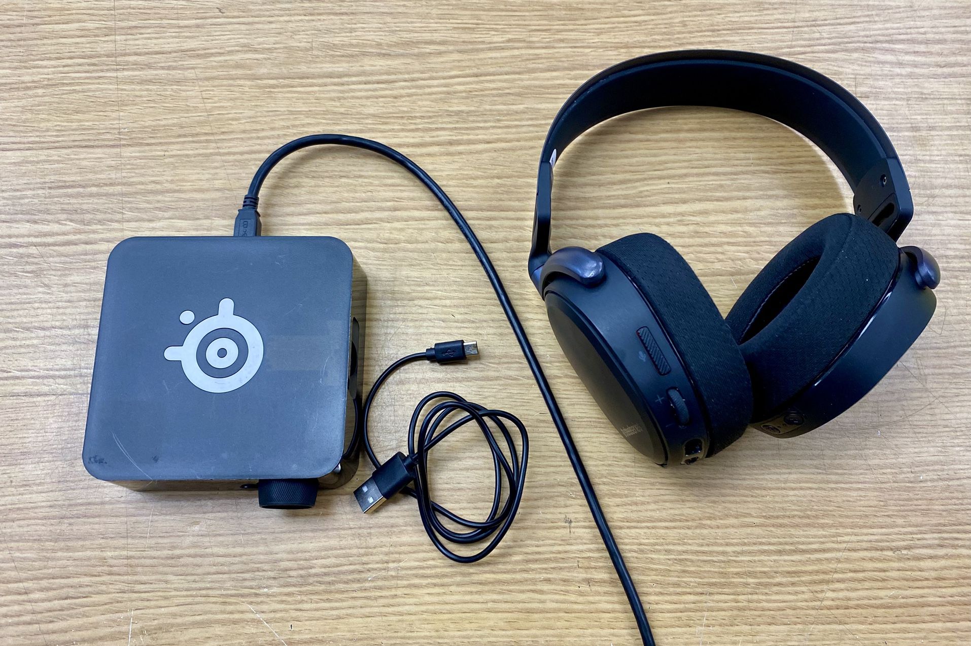 SteelSeries Arctis Pro Over the Ear Headset - Black
