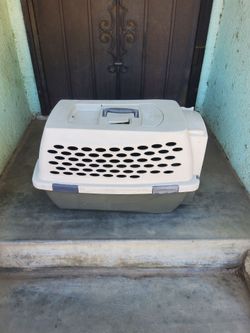 Medium Pet Carrier