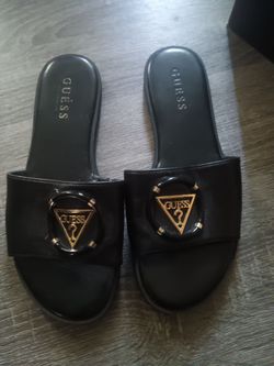 Women's Guess