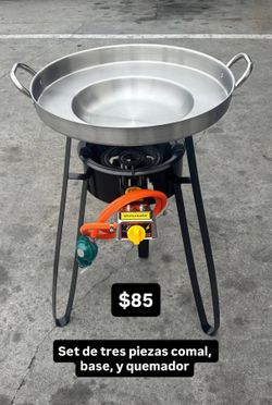 Set de tres piezas comal, base, y quemador