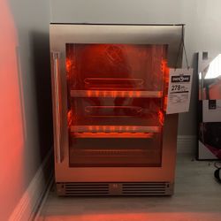 XO 24” Beverage center 