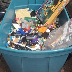 Ultimate 40lb LEGO Builder’s Bin - Mixed Sets, Baseplates & Minifigs