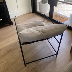Wide Comfy Chair