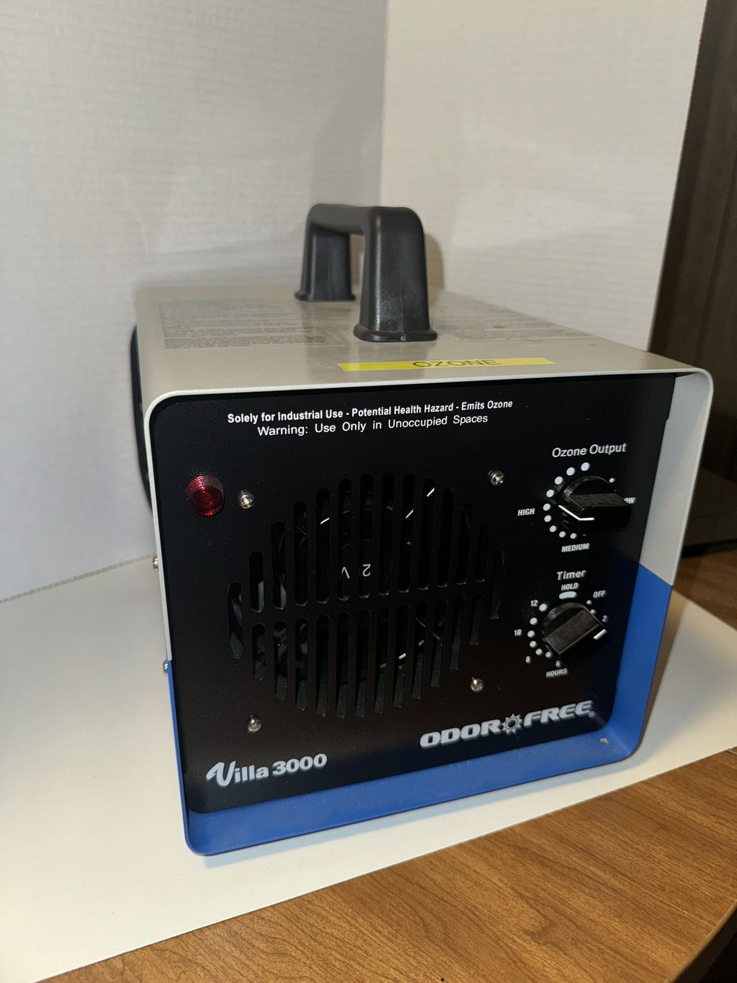 OdorFree Villa 3000 Ozone Generator for Eliminating Odors, permanently removing Tobacco, Pet and Musty Odors at their Source