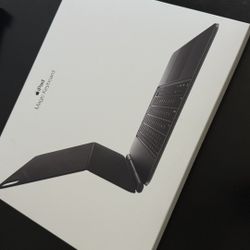 iPad Pro magic Keyboard 2025 NEW m4 M5 
