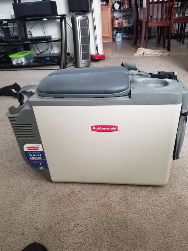 Used Car Dealerships In Raleigh Nc >> Rubbermaid Travel Cooler for Sale in Raleigh, NC - OfferUp Used Car Dealerships In Raleigh Nc >> Rubbermaid Travel Cooler for Sale in Raleigh, NC - OfferUp
