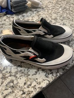 Vans Size 4 Men 5.5 Women
