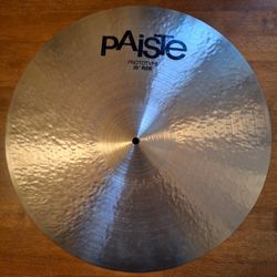 Paiste 20" Ride Cymbal (and free Tama Drum Throne)