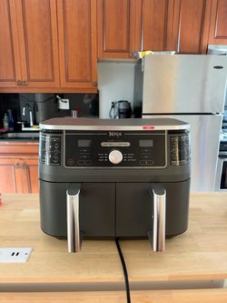 Ninja Foodi DualZone 2-Basket Air Fryer – Excellent Condition