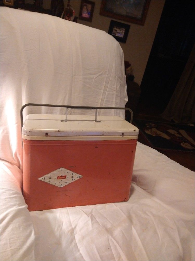 Vintage Pink METAL Coleman Cooler/Ice chest