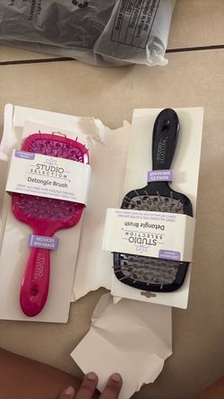 Hair brush
