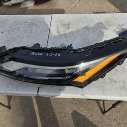 Nissan Rogue Left Headlight Oem