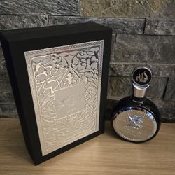 Lattafa Fakhar Black – 3.4 oz / 100ml EDP