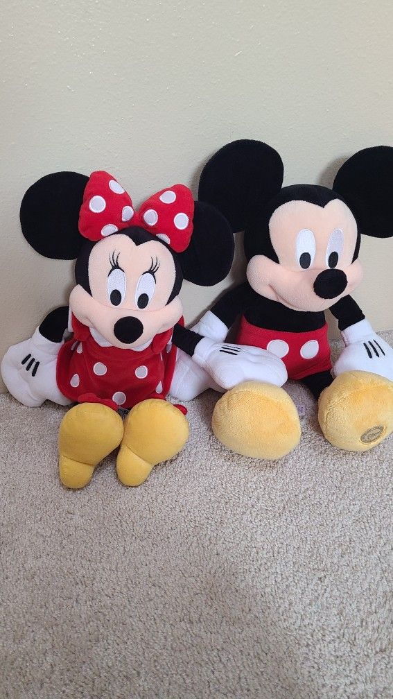 Mickey And Minnie Mouse Plush From Disney Store