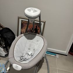 Graco DuetConnect Delux Baby Swing And Bouncer 
