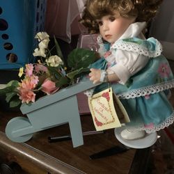 Girl W/wheel Barrel 