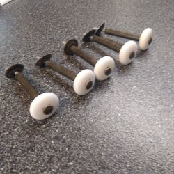 5. PORCELAIN. COAT  HOOKS.   